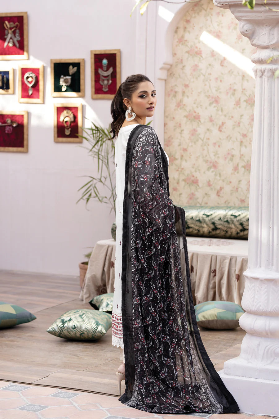 Gulfraz RK-330 embroidered lawn fabric with intricate embroidery details, showcasing vibrant colors and fine craftsmanship.